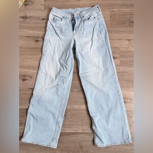 Old Navy Women's Light Blue Wow Wide Leg Jeans